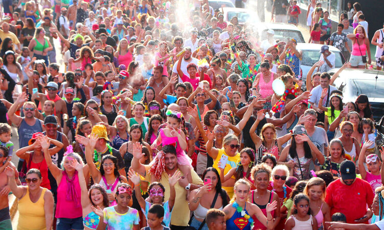 Separe a fantasia! Carnaval de Itanhaém promete agitar a Cidade a partir do dia 13