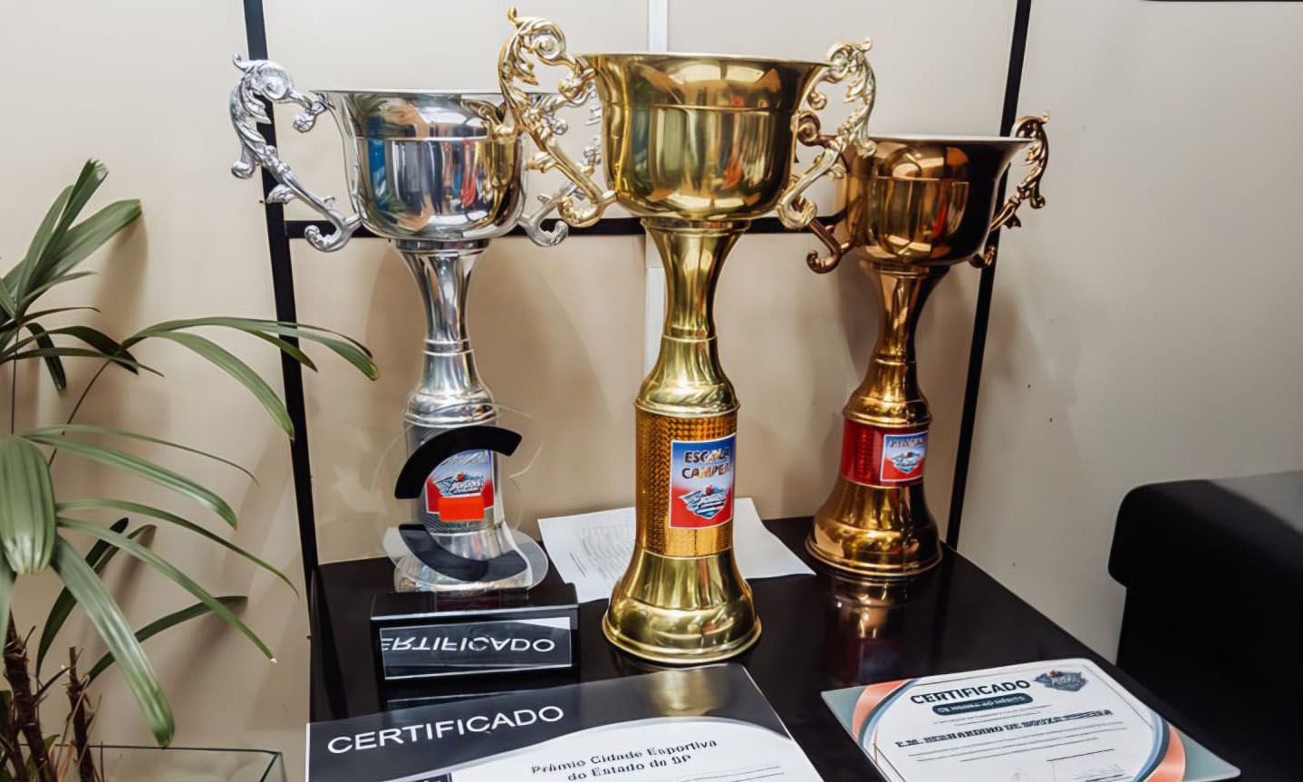 Itanhaém entrega troféus para as escolas vencedoras dos Jogos Escolares 2026