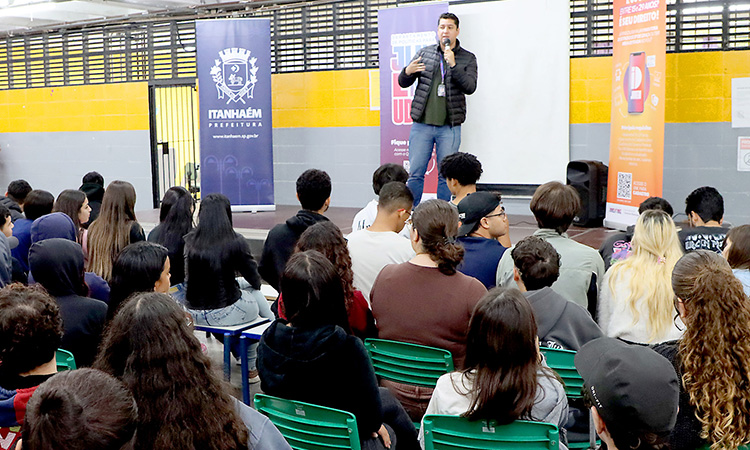 Programa ID Jovem é divulgado nas escolas de Itanhaém: primeira ação acontece na E.E. Jon Teodoresco