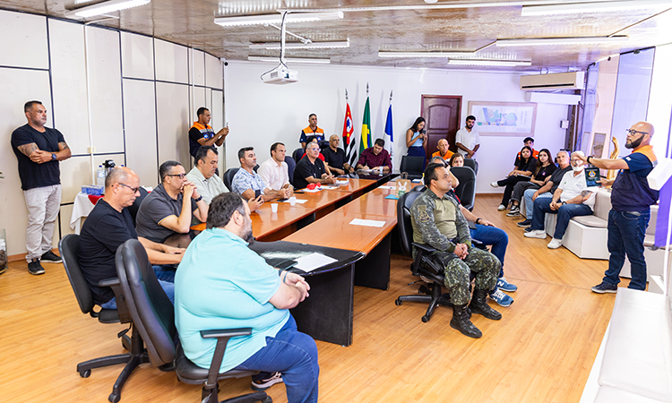 Defesa Civil de Itanhaém apresenta Plano Municipal de Contingência 2025/2026 e prepara as secretarias para o período de fortes chuvas