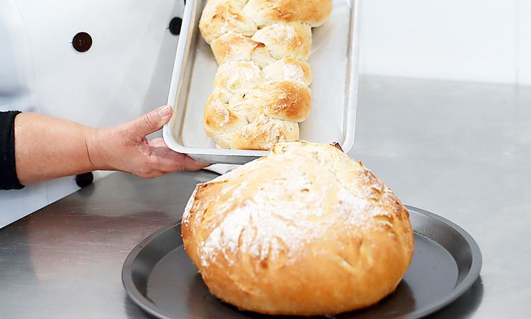 Fundo Social de Itanhaém abre inscrições para nova turma do curso de Padaria Artesanal