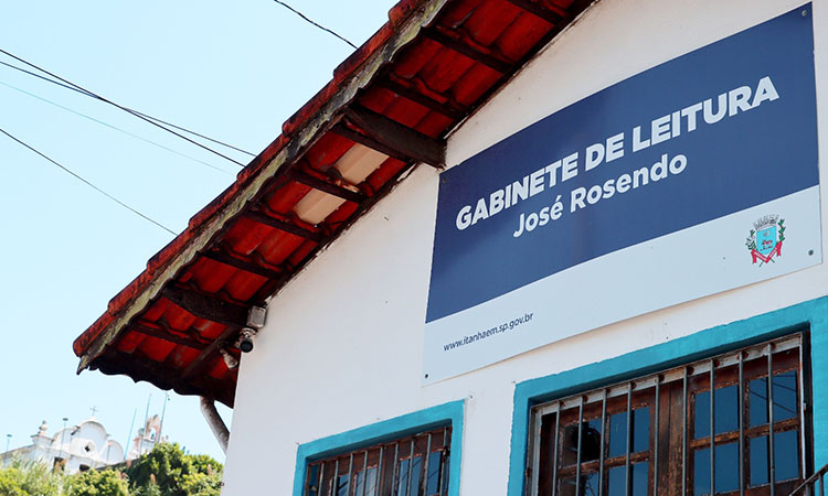 Itanhaém recebe exposição literária “Nós de Itanhaém Nas Entrelinhas”