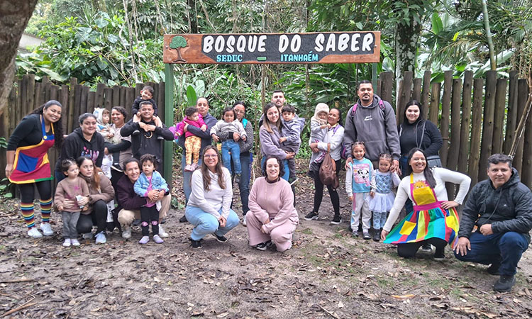 Pequenos guardiões da natureza: alunos de 2 e 3 anos celebram o Mês da Árvore no Bosque do Saber em Itanhaem
